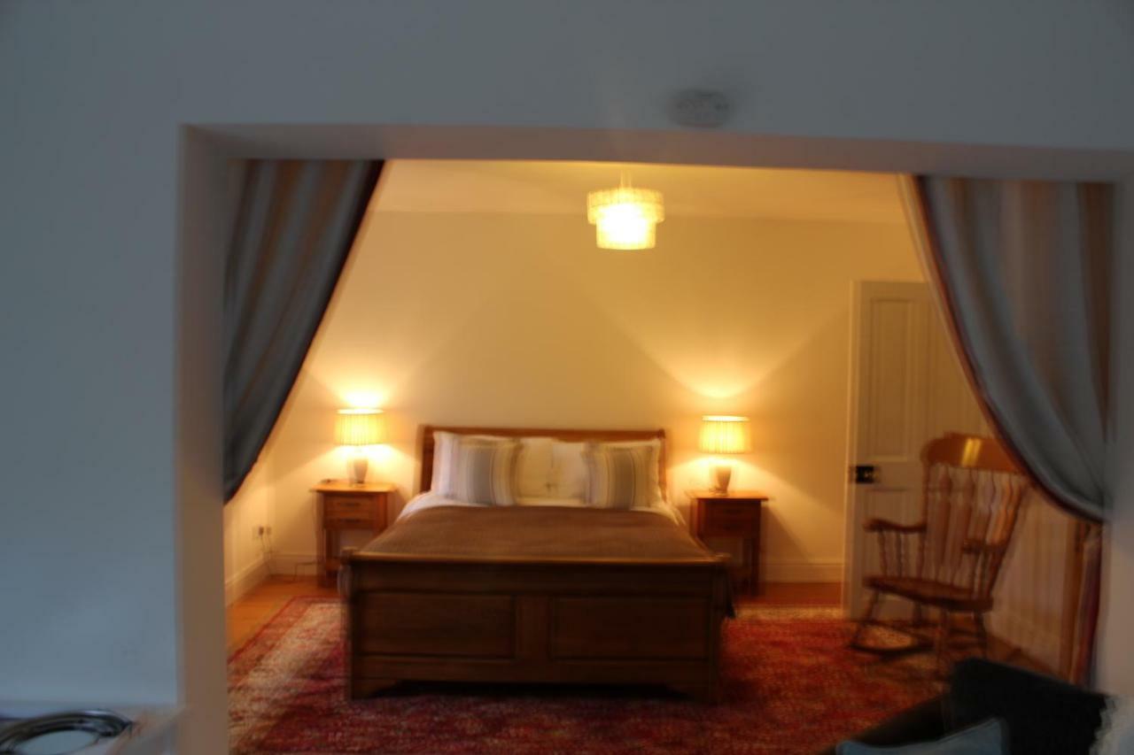 Bunlin Heights Self Catering Studio Milford Exterior photo